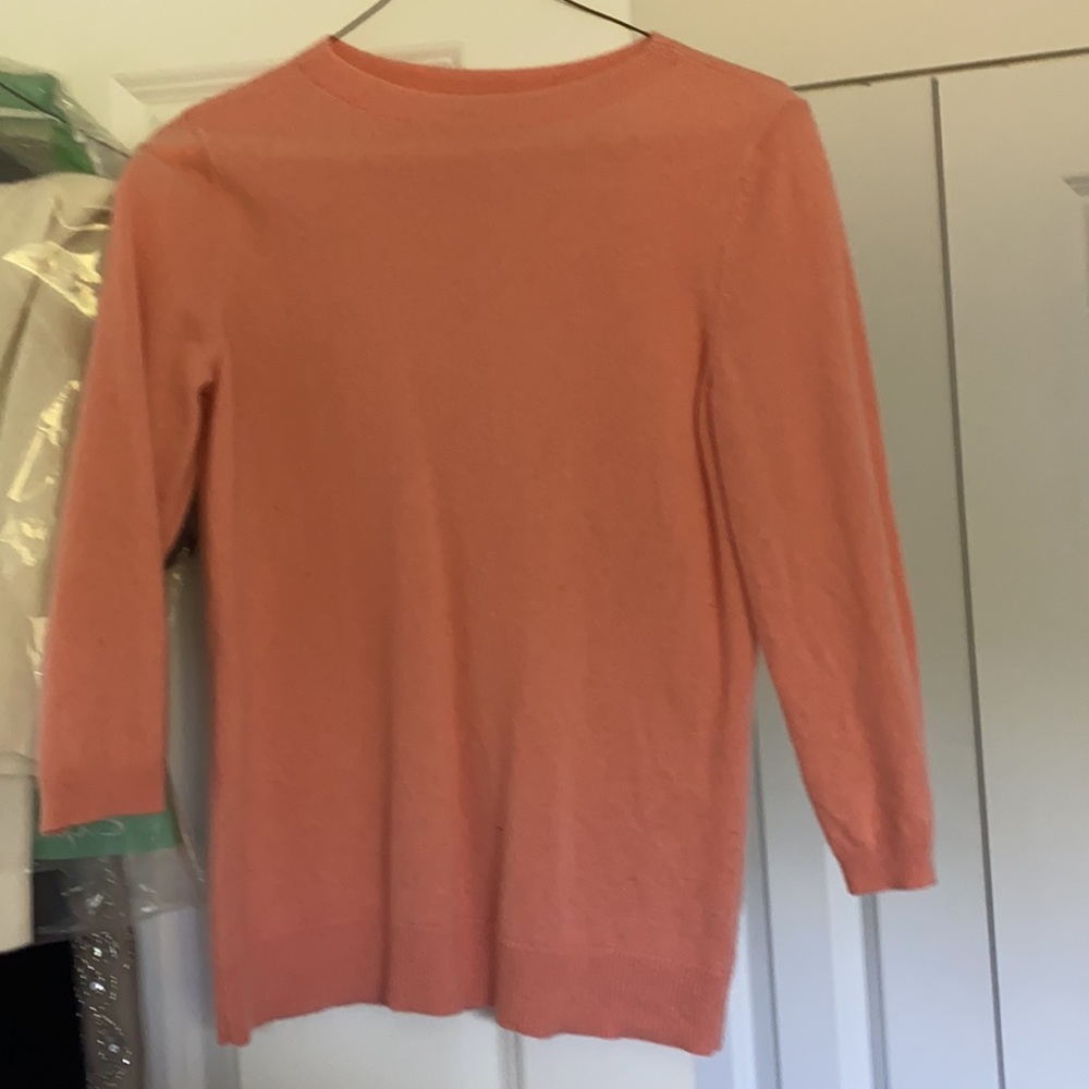 Cashmere sweaters - Picture 2 of 2